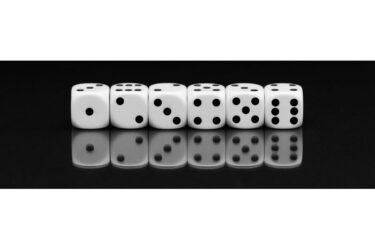 運ゲーが嫌いな人は麻雀中毒者の俺の話を一回聞いてくれないか